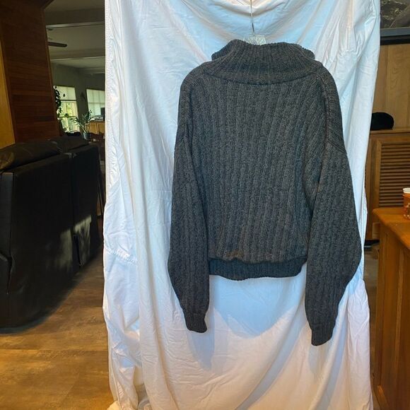 Appalachian Trail Large Sweater Jacket - Picture 7 of 7